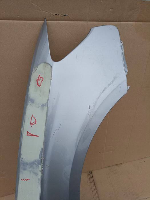 Błotnik prawy audi a3 etron 8v oryginał