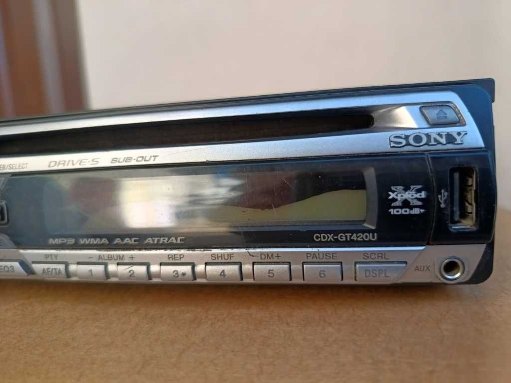 RadioCDText MP3 SONY CDX-GT420U XPlod 52W USB/AUX/Subw Loudne Bass EQ3