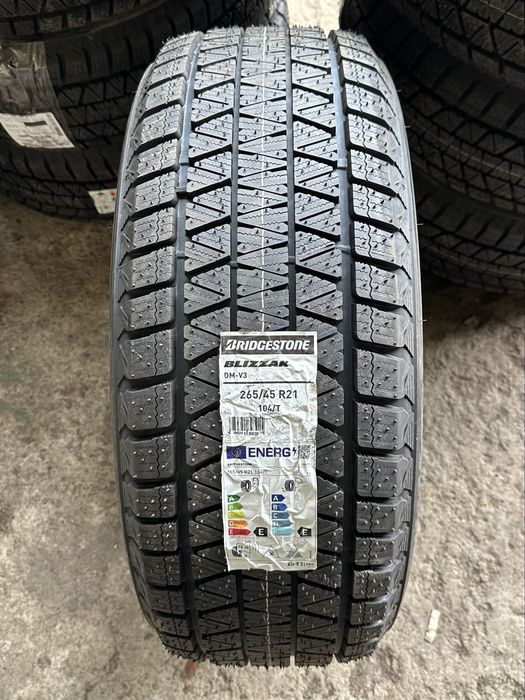 265/45R21 104T Bridgestone Blizzak DM-V3 нові зимові шини