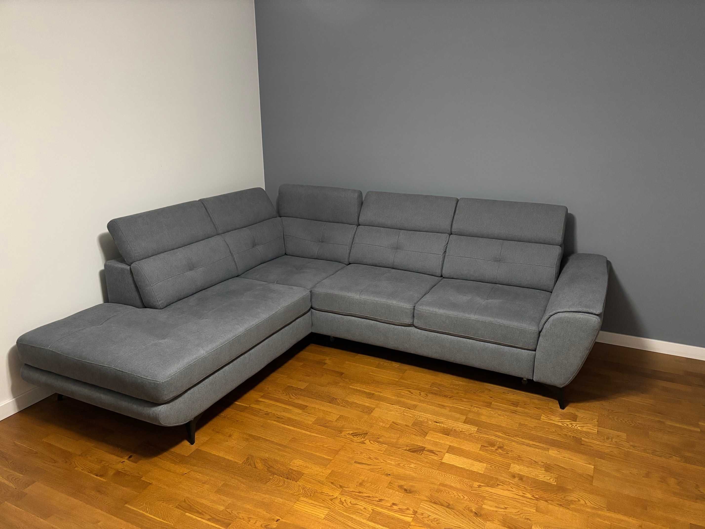 Narożnik SERGIO z funkcją spania, sofa wersalka. INSTILO