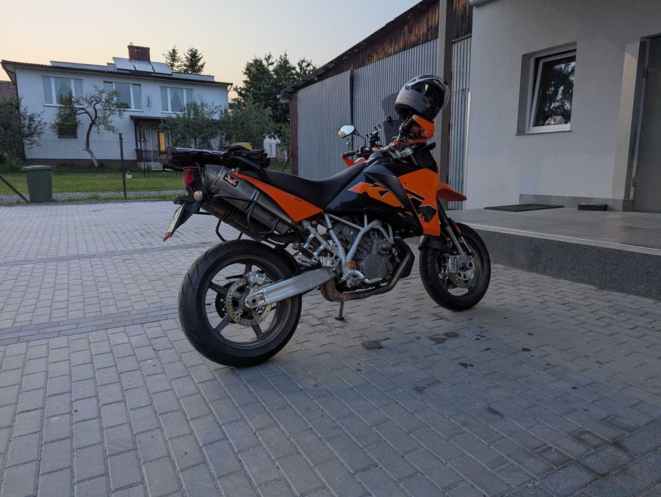 Motocykl KTM 950 SM/Supermoto