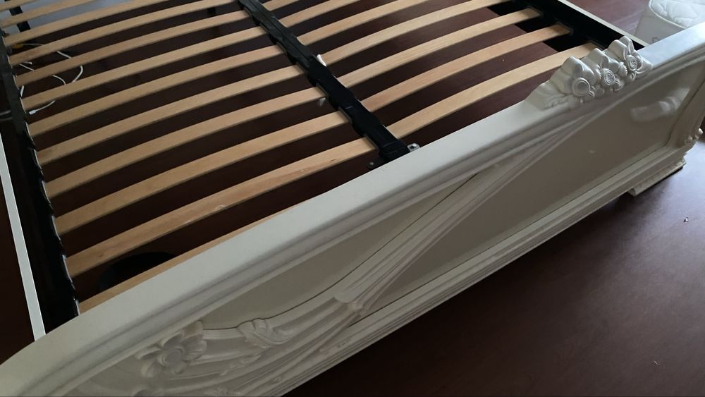 Ліжко двоспальне