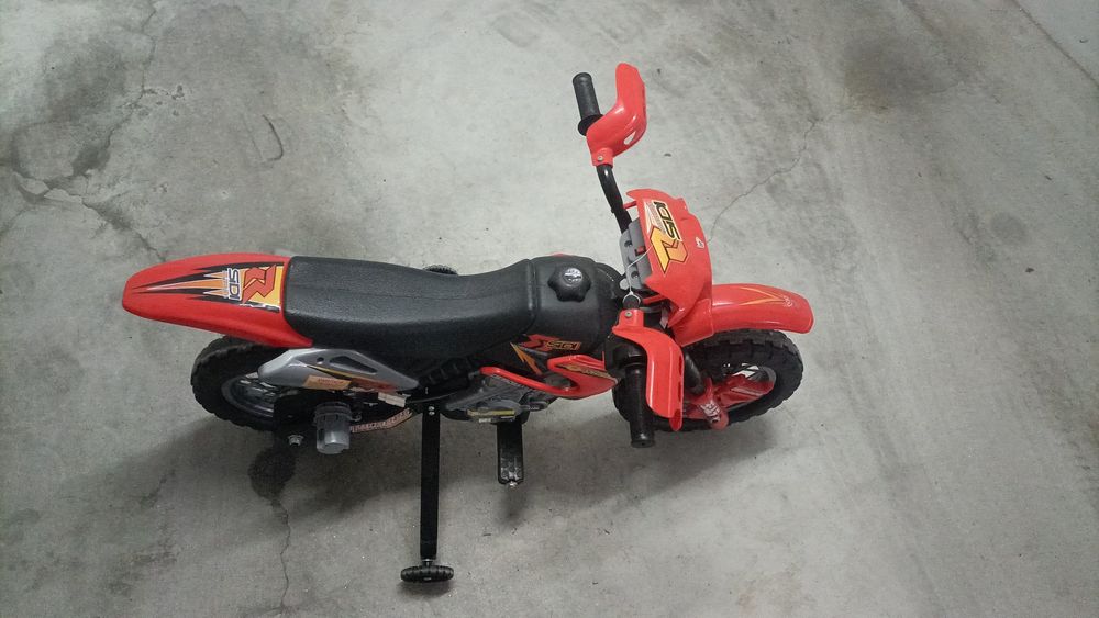 Moto elétrica criança
