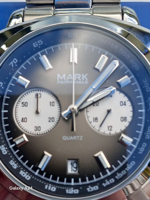 Продам класичний годинник, кварц.