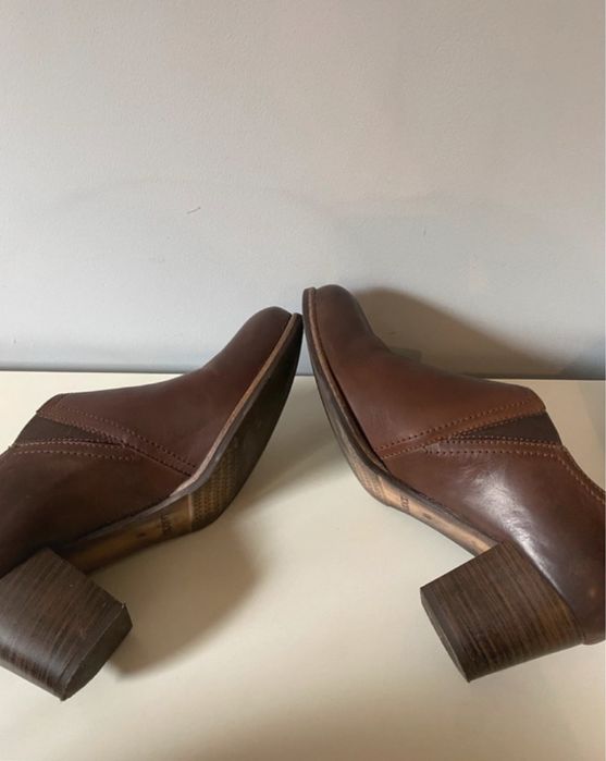 Brązowe buty damskie Lasocki 40 EU