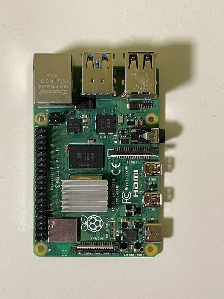 Міні ПК Raspberry Pi 4 Model B 2 gb
