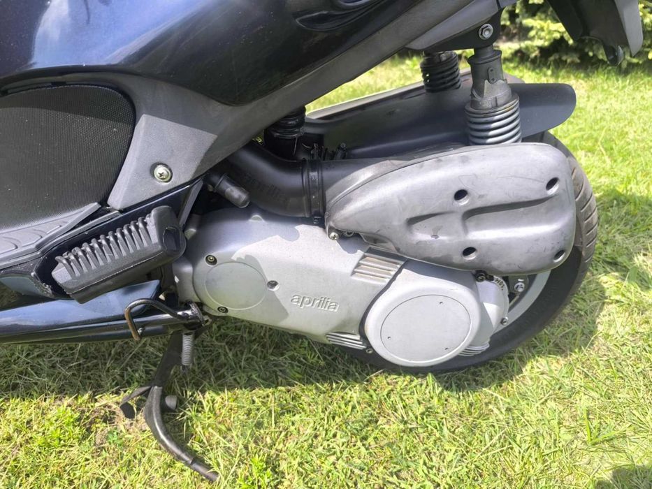 Sprzedam skuter aprilia leonardo 150