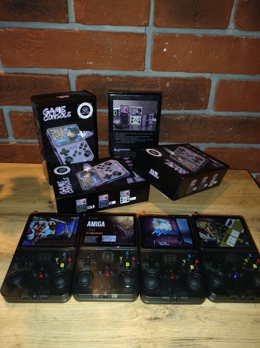 Konsolka Data Frog r36s przenosna jak Anbernic retrostation Amiga Comm