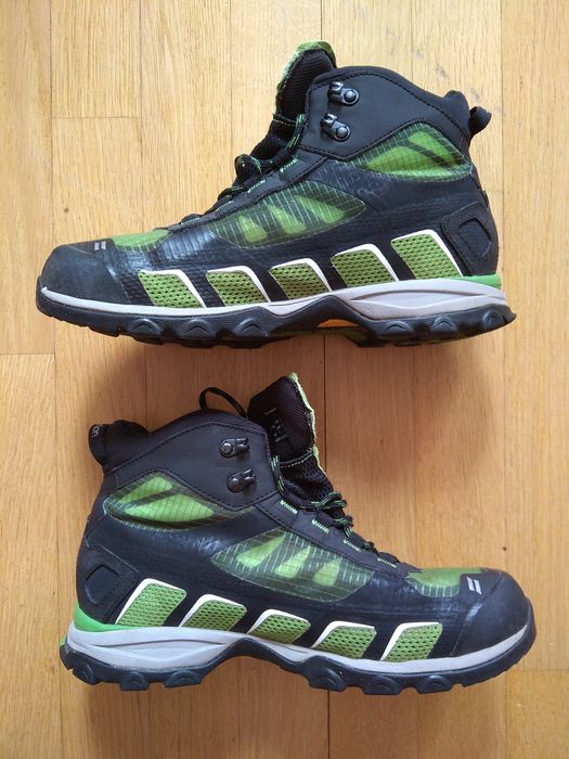 Черевики трекінгові