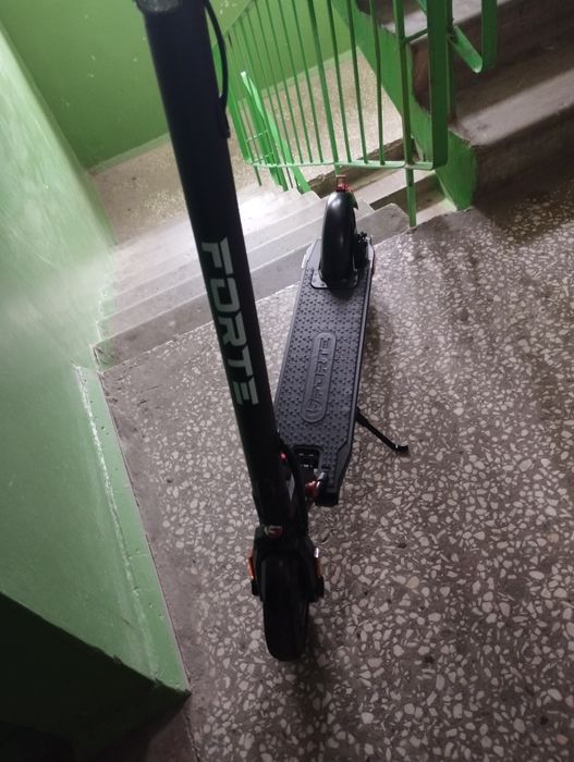 Продам самокат FORTE