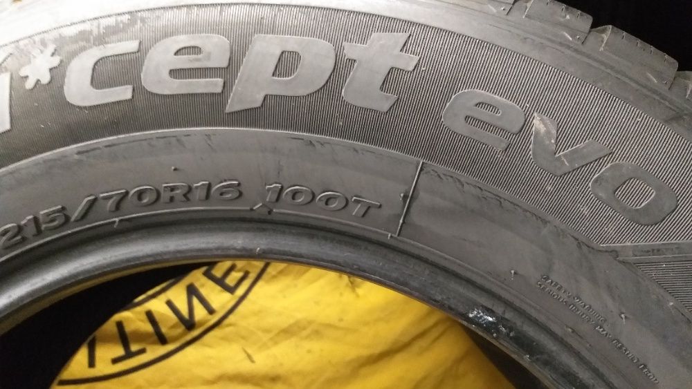 K750490 komplet 215/70R16 Hankook I'Cept Evo dot.2712r.
