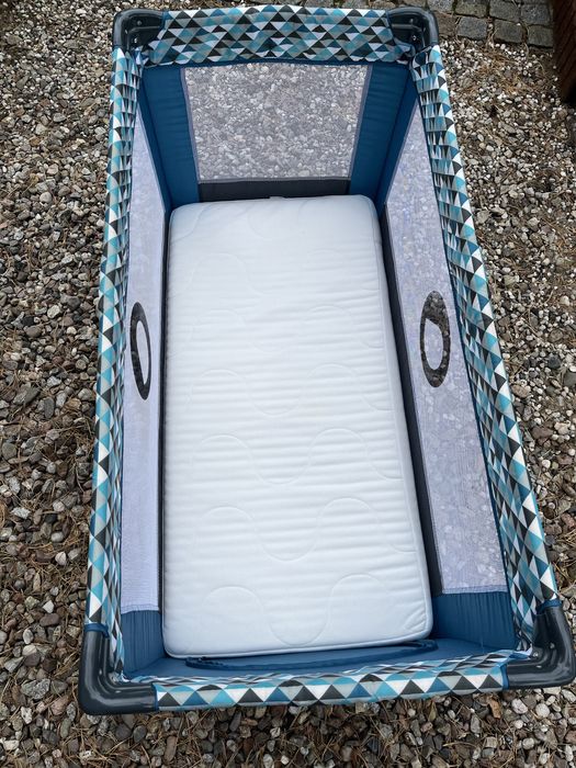 Łożeczko turystyczne Lionelo