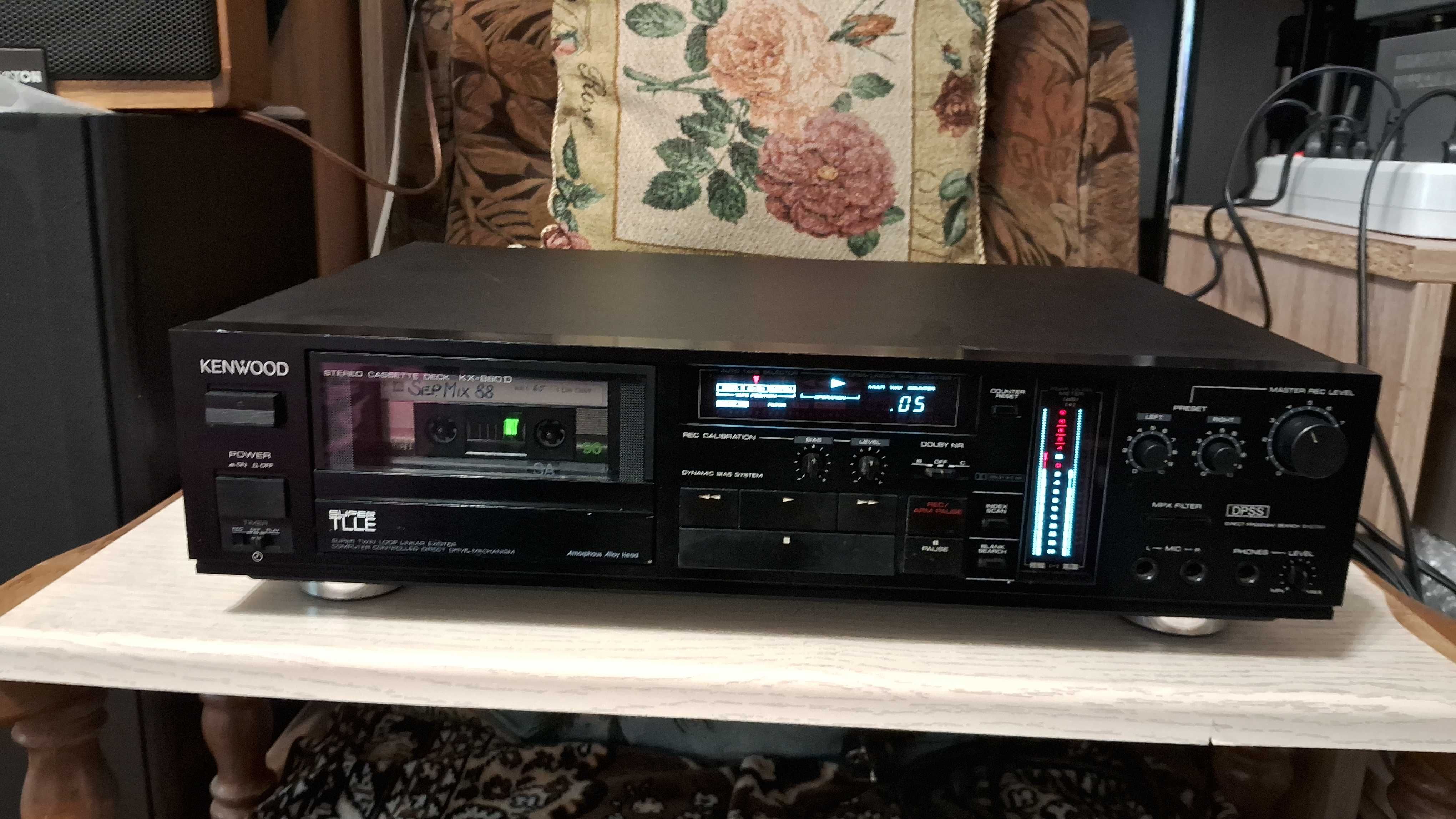 Kenwood KX-880D касетна дека, Direct Drive, аморфна головка.