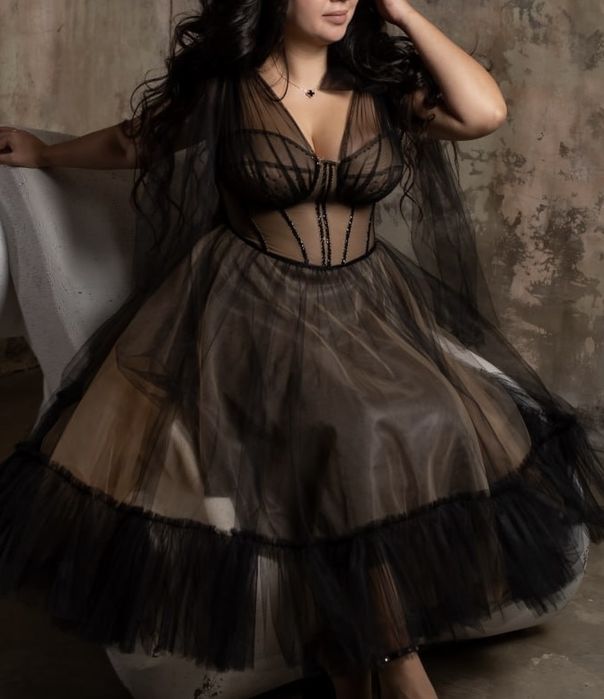 Розкішна корсетна сукня, випускна, вечірня