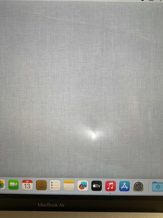 MacBook Air 13” z chipem Apple M1 (2020)