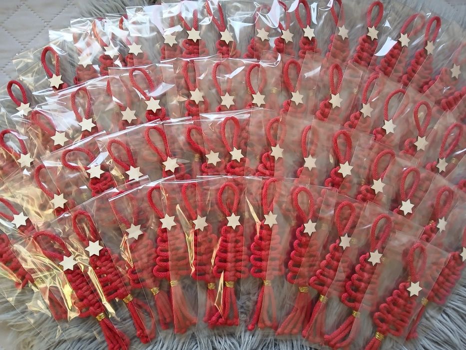 Upominek dla klientek drobiazg dla klientów choinka gratis