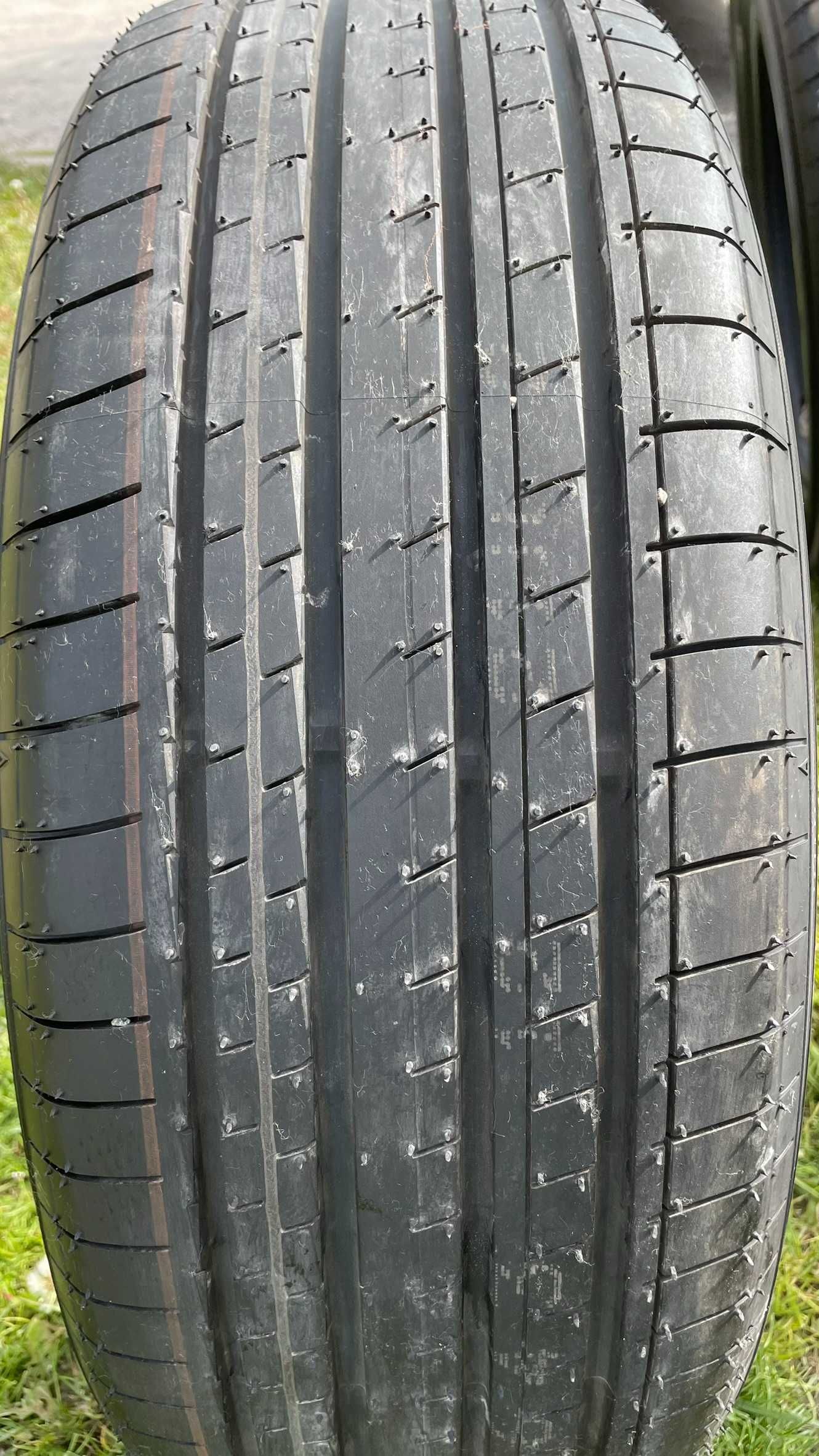 Yokohama Advan V61 225/55 R18 98 H, przebieg 10 km, rok 2025