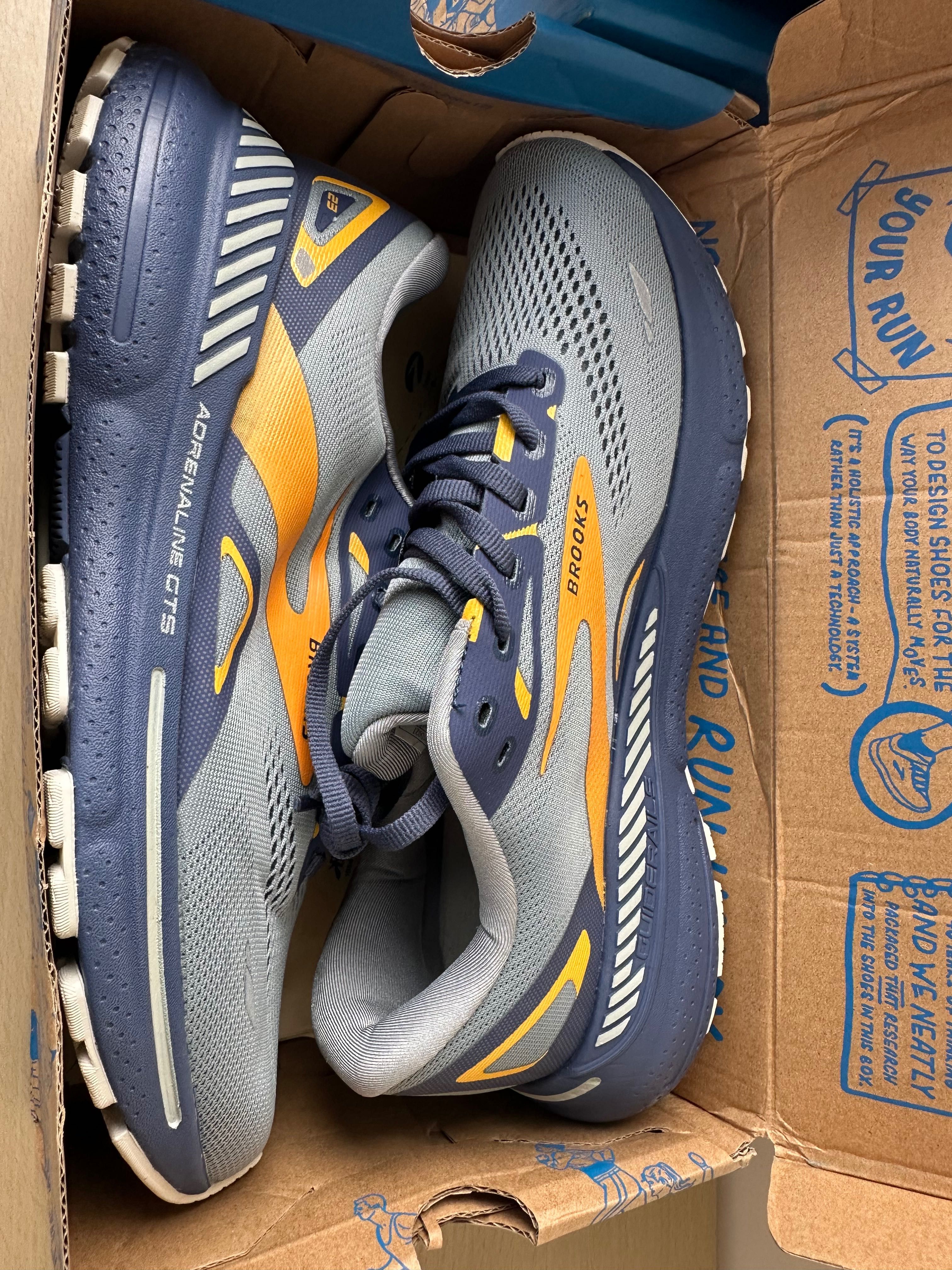 Кросівки Brooks Adrenaline 23! Розмір 45 29 см! Оригінал!