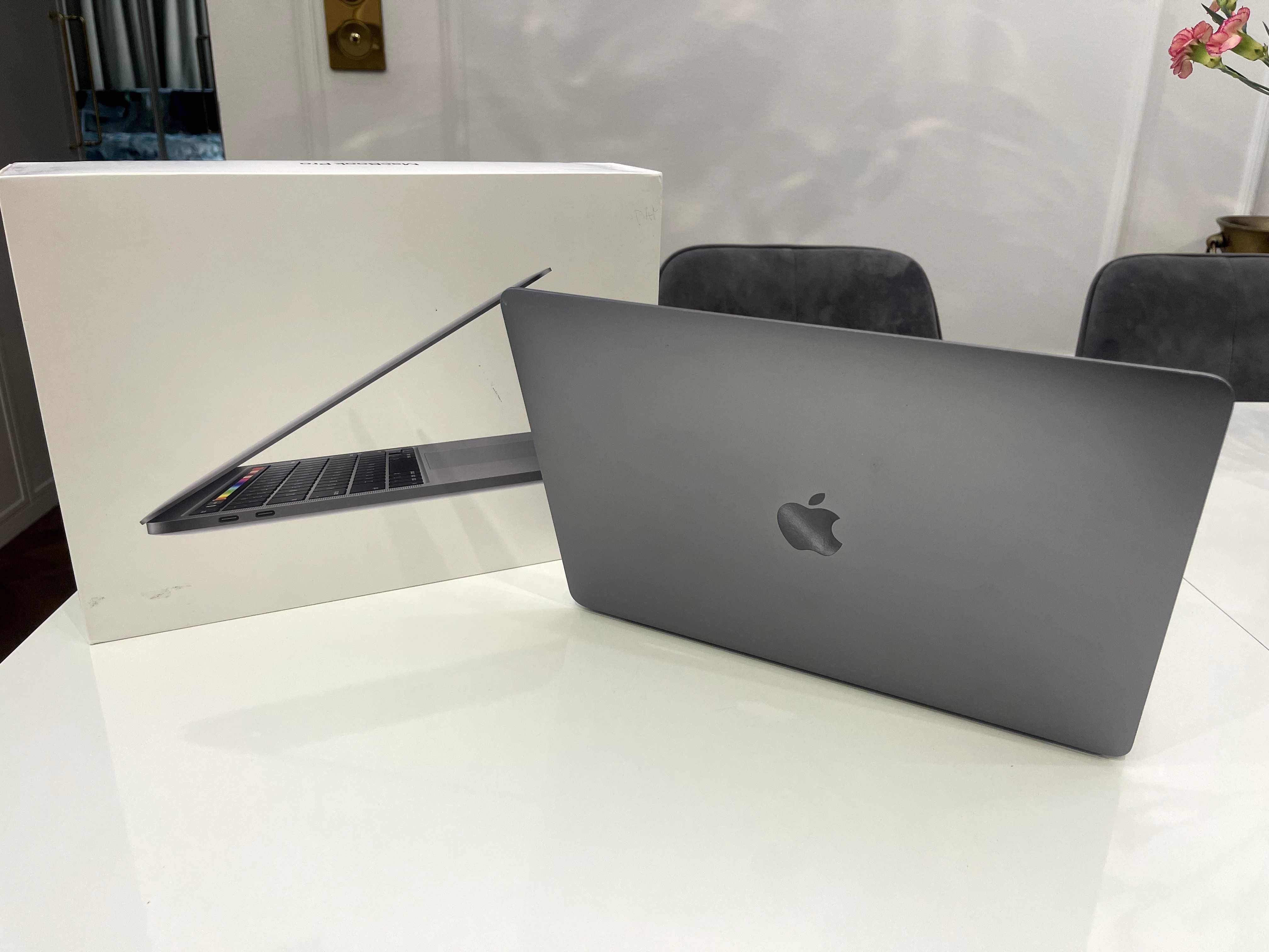 MacBook Pro 2020 13,3 / i5 / 16GB / 512GB / Gwiezdna szarość /Warszawa