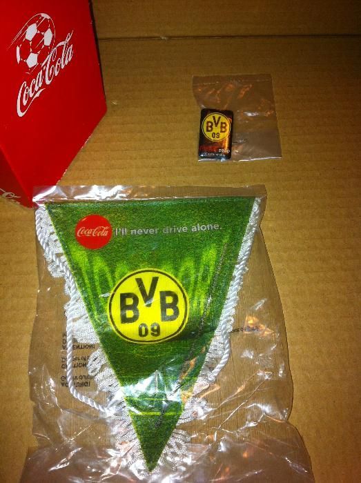 Coca Cola Borussia Dortmund copo + pin + galhardete
