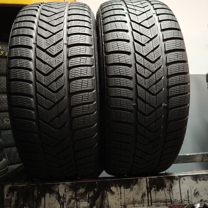255/45/19 XL Sprzedam parę opon zimowych Pirelli