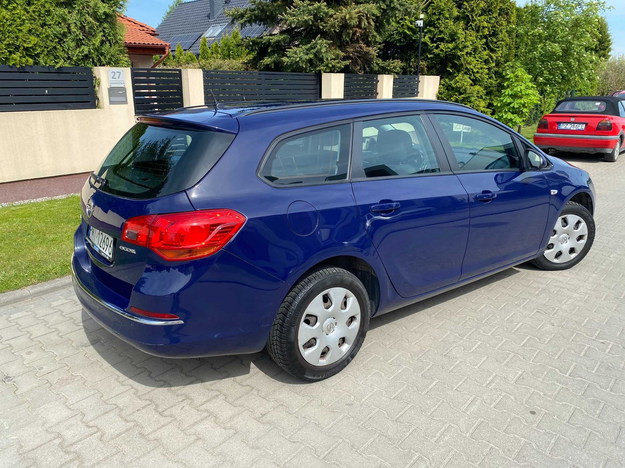 Opel Astra 1.6 cdTi 2014 a I rej 2015 Salon Polska Bezwypadek