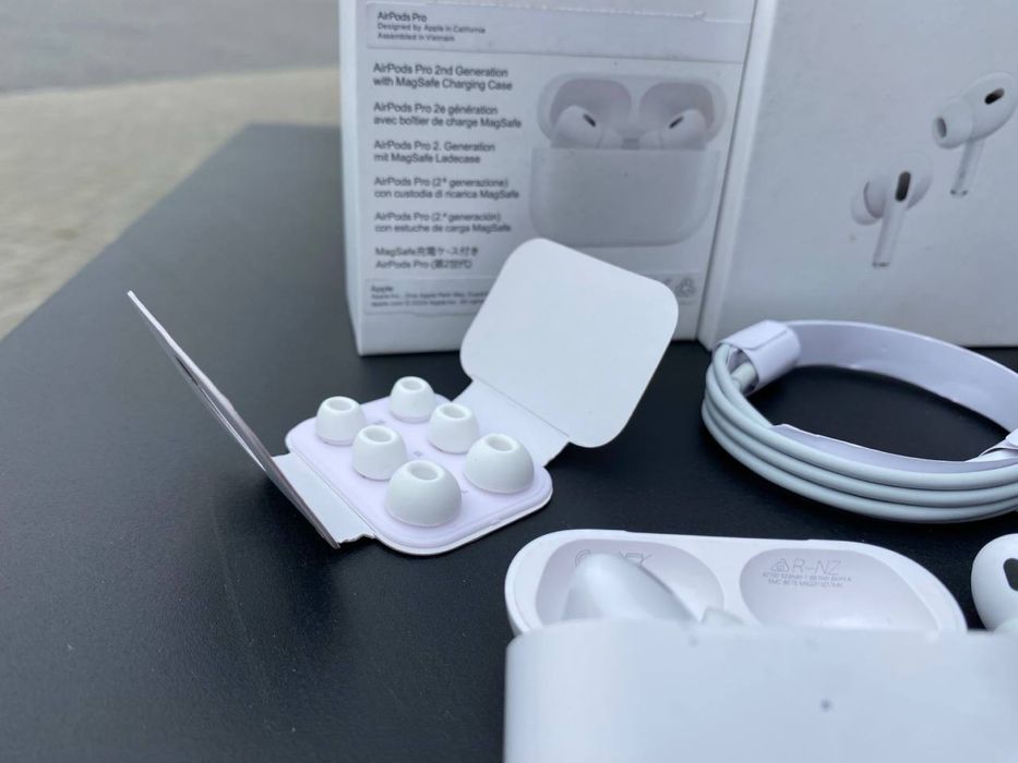 Airpods pro 2, з шумоподавом + гарантія 32 дні