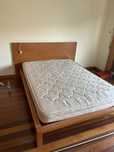 Cama de casal e colchāo