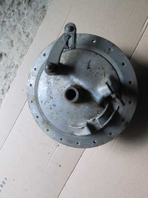 Cubo   macal de  frente    em bom  estado