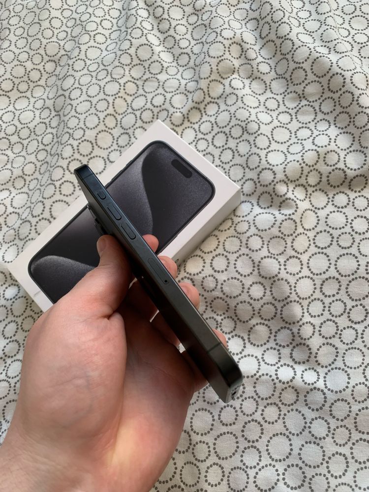 Iphone 15 pro 128gb czarny idealny stan !