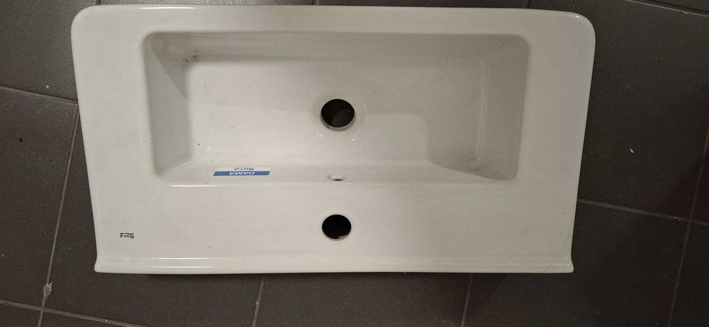 Umywalka Roca DAMA-N 600x320 mm