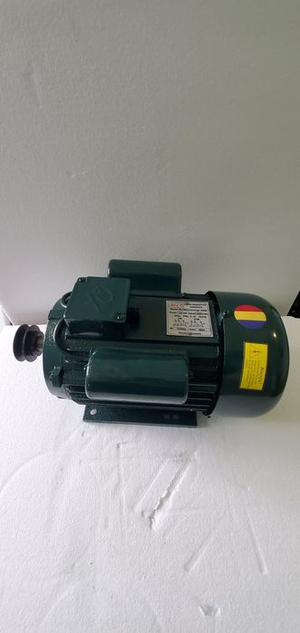 Електродвигун однофазний 220в, мотор, двигун, электродвигатель,