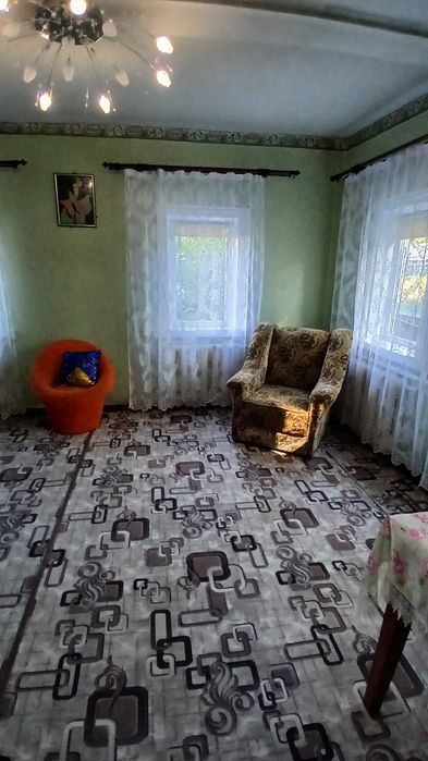 Будинок в селі Бистрик з документами