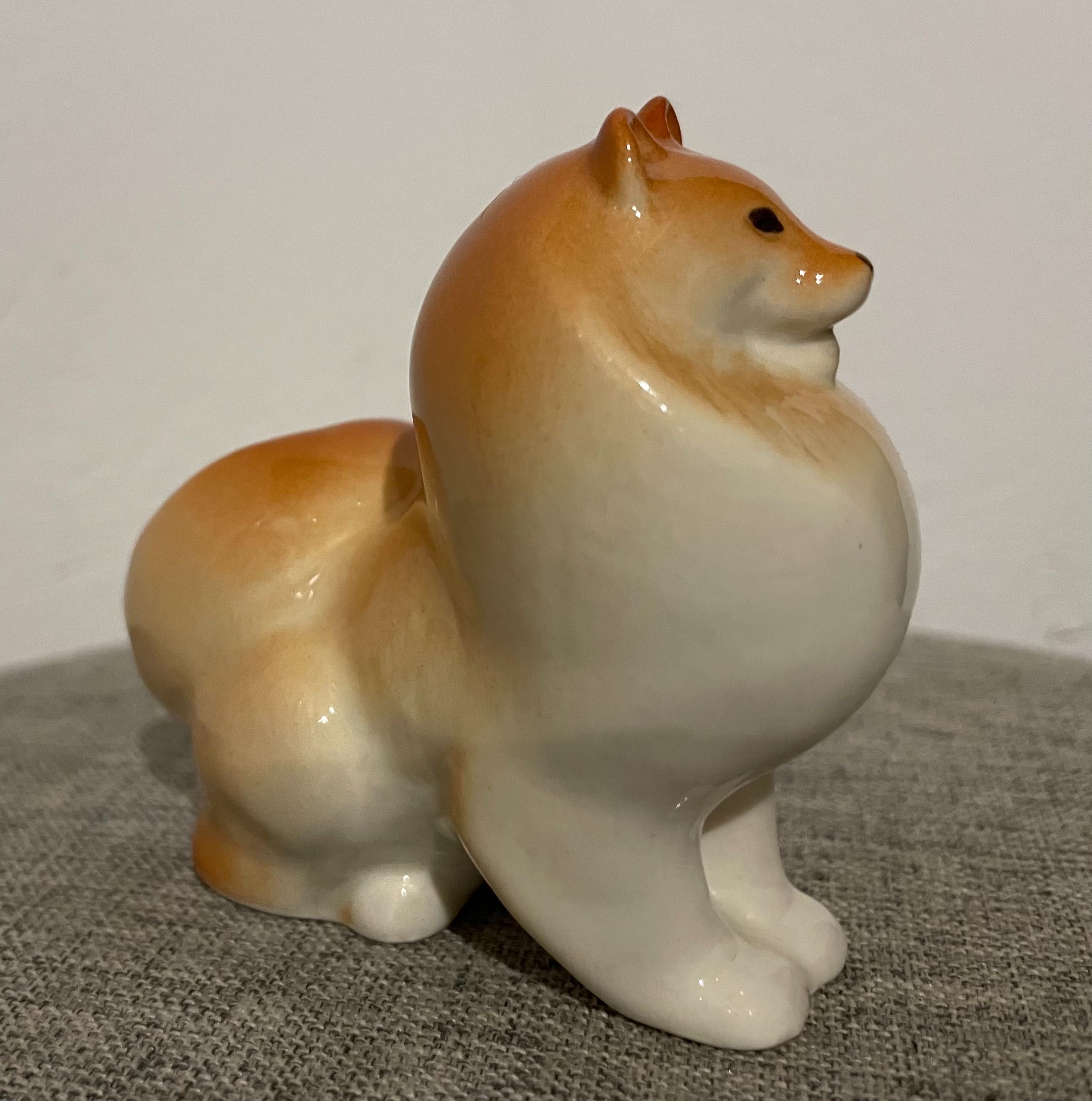 Szpic łajka samojed figurka z porcelany  porcelanowy pies Łomonosow