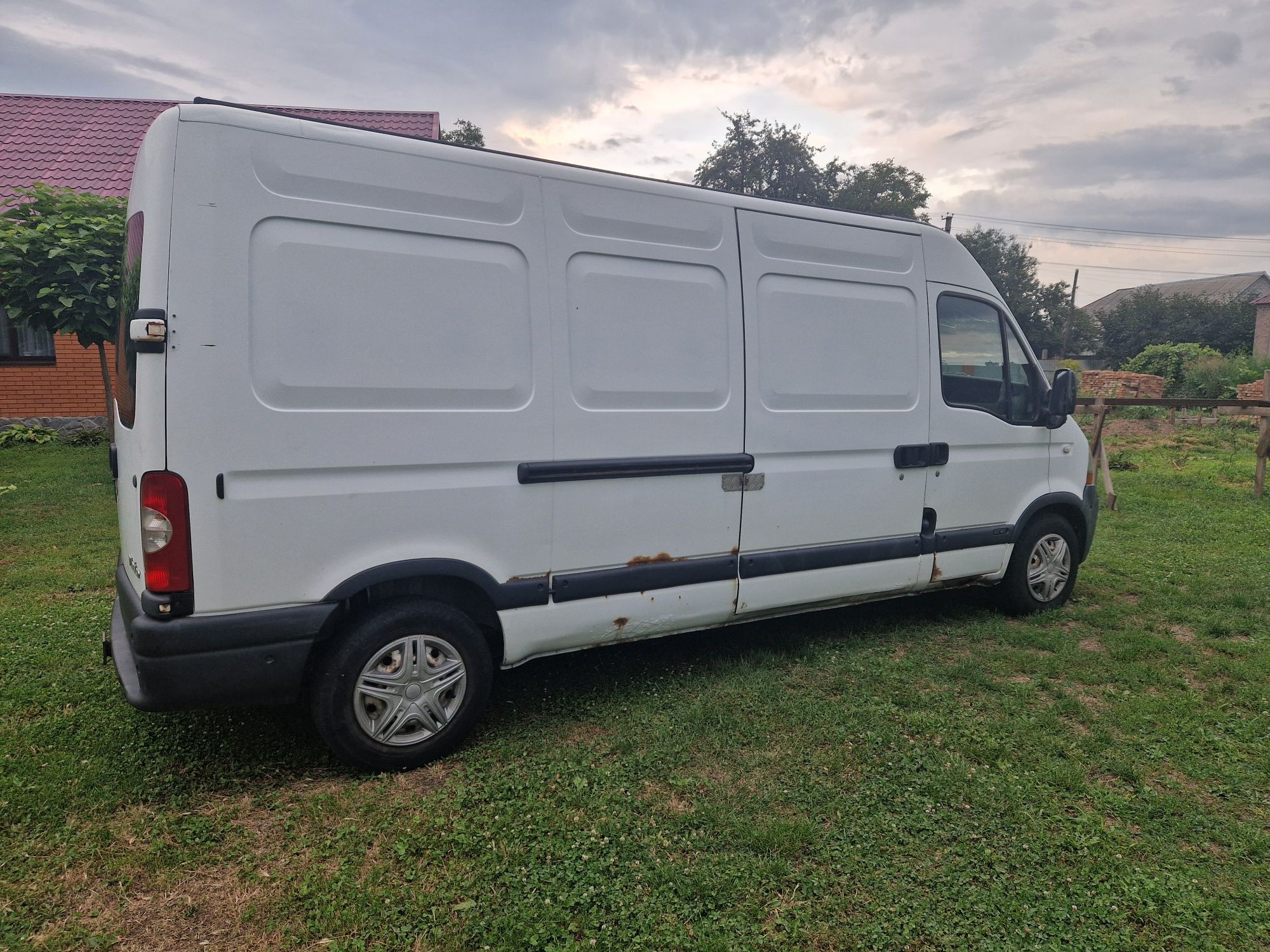 Renault Master 2.5