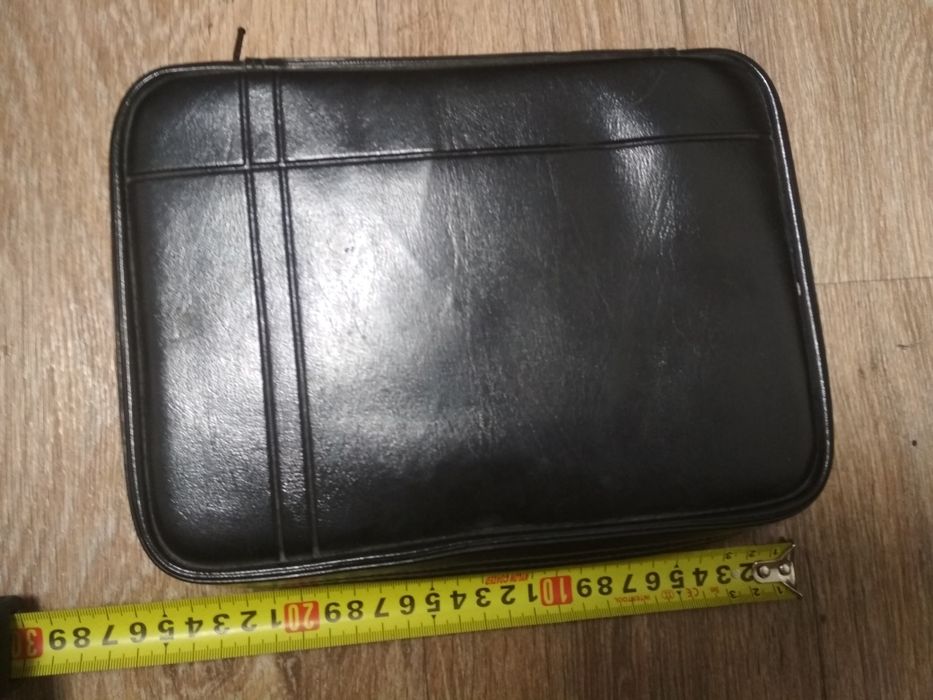 Дорожный набор с бритвой Искра.