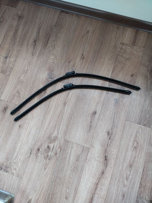 Двірники Пежо 3008.