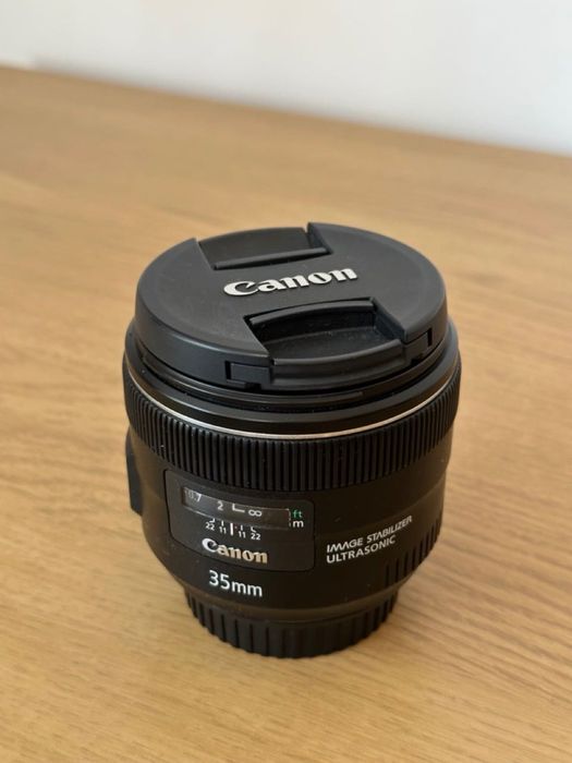 Obiektyw Canon 35 mm 2.0