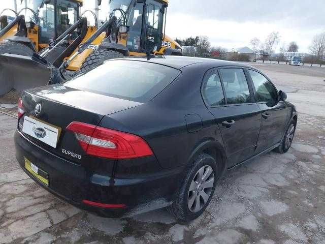 skoda superb 2015r 1.6 tdi anglik