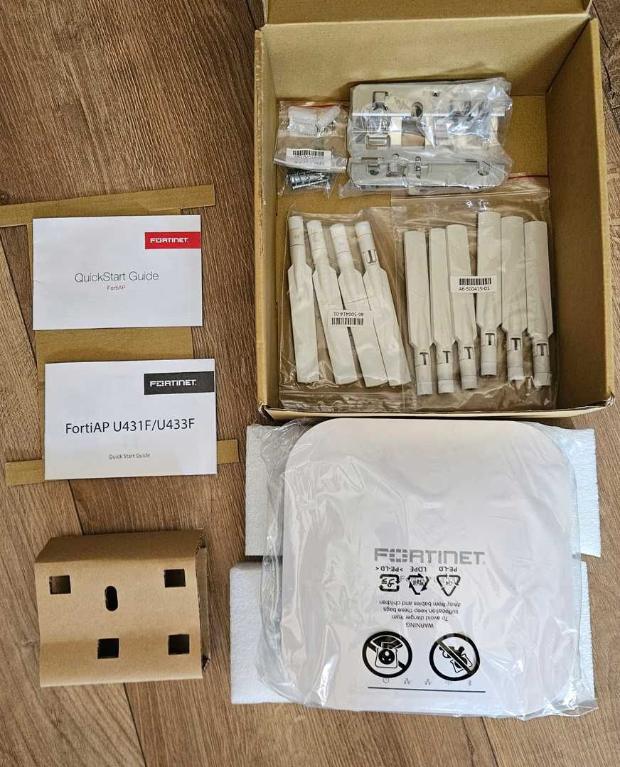 Router Fortinet FortiAP-U433F Acces Point