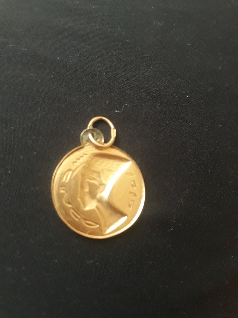 Продам золото Кулон подвеска медальон Нефертити