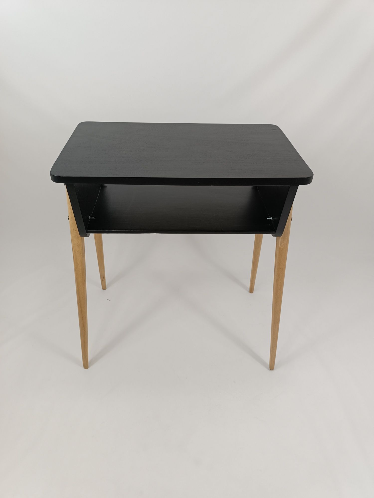 Stolik pod radio, PRL