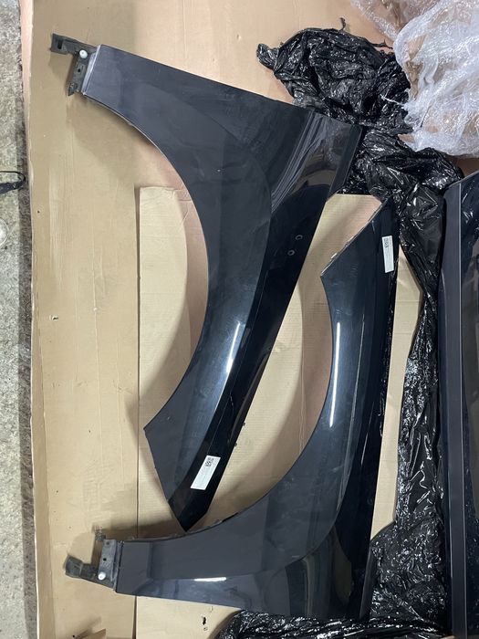 Крило bmw ix ліве праве