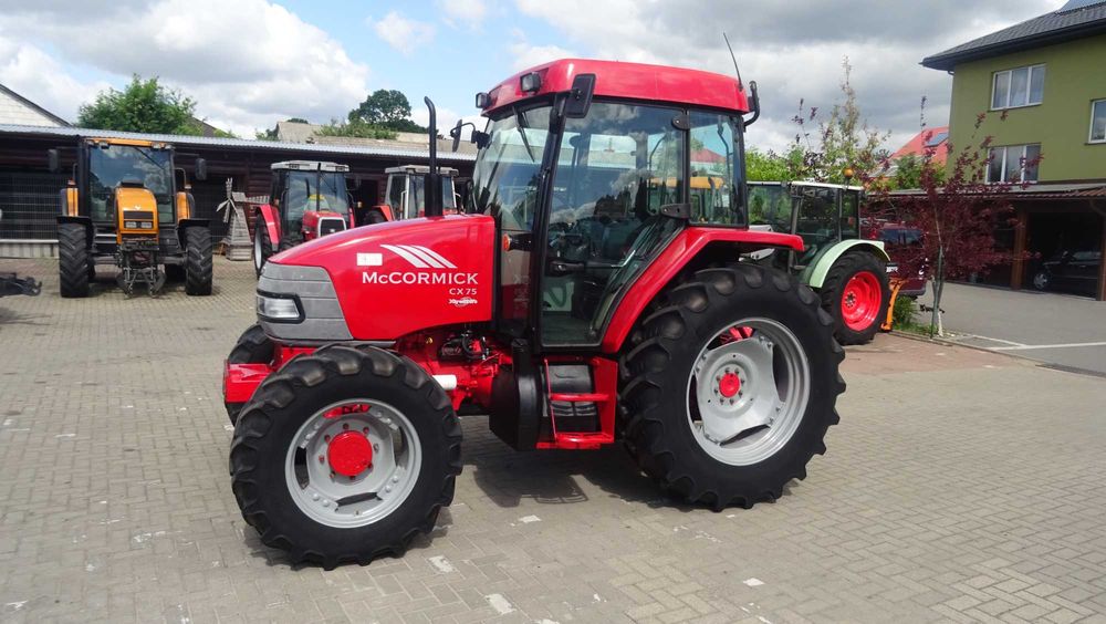 MCcormick CX 75 sprowadzony 2003r. 4x4