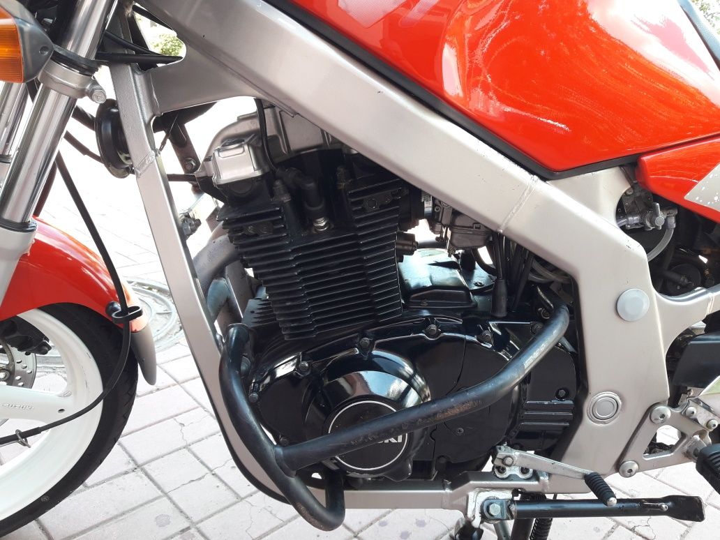 Продам SUZUKI GS500E