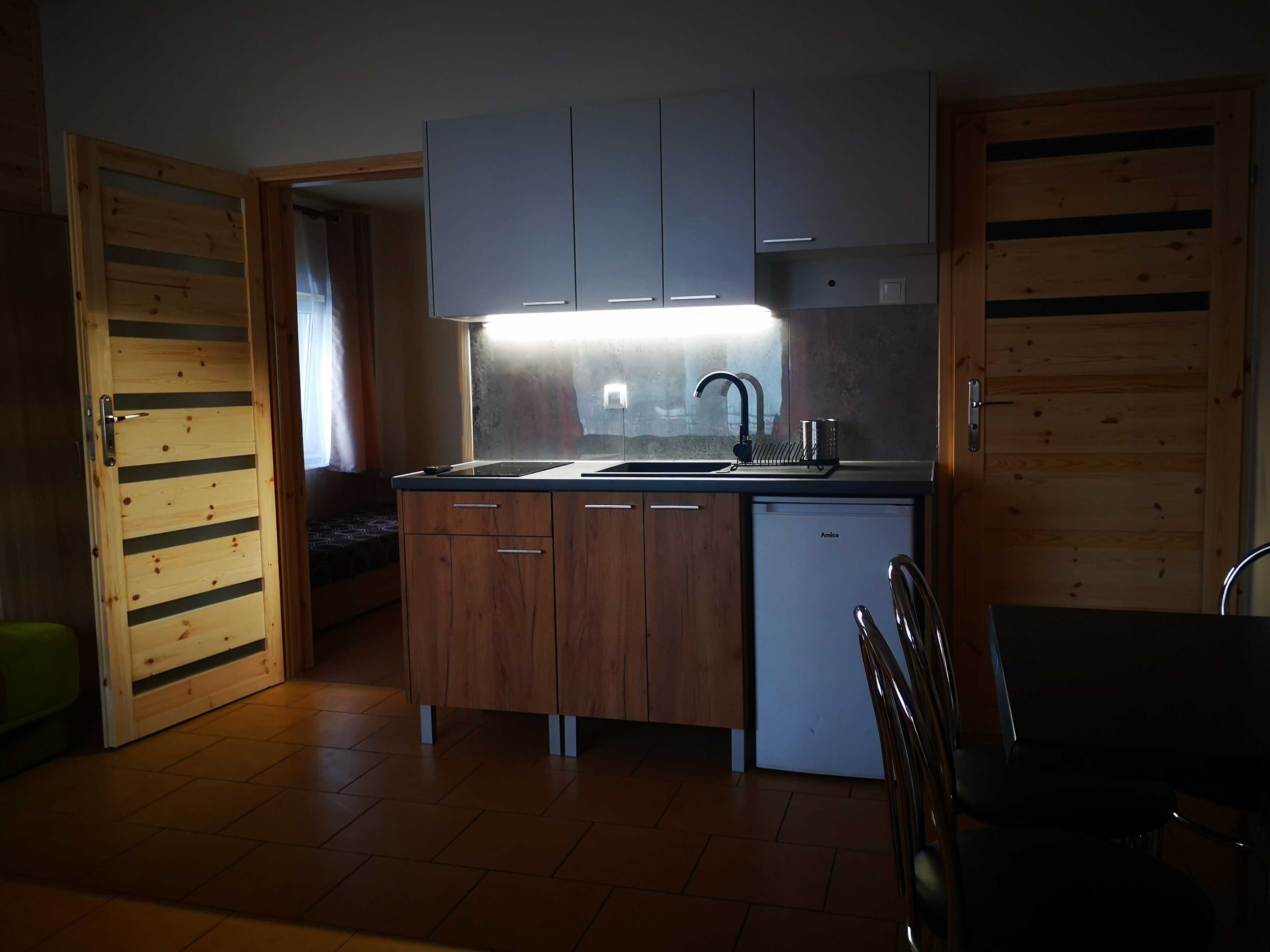 Domki i apartamenty noclegi Okuninka jezioro Białe - Ośrodek Piano