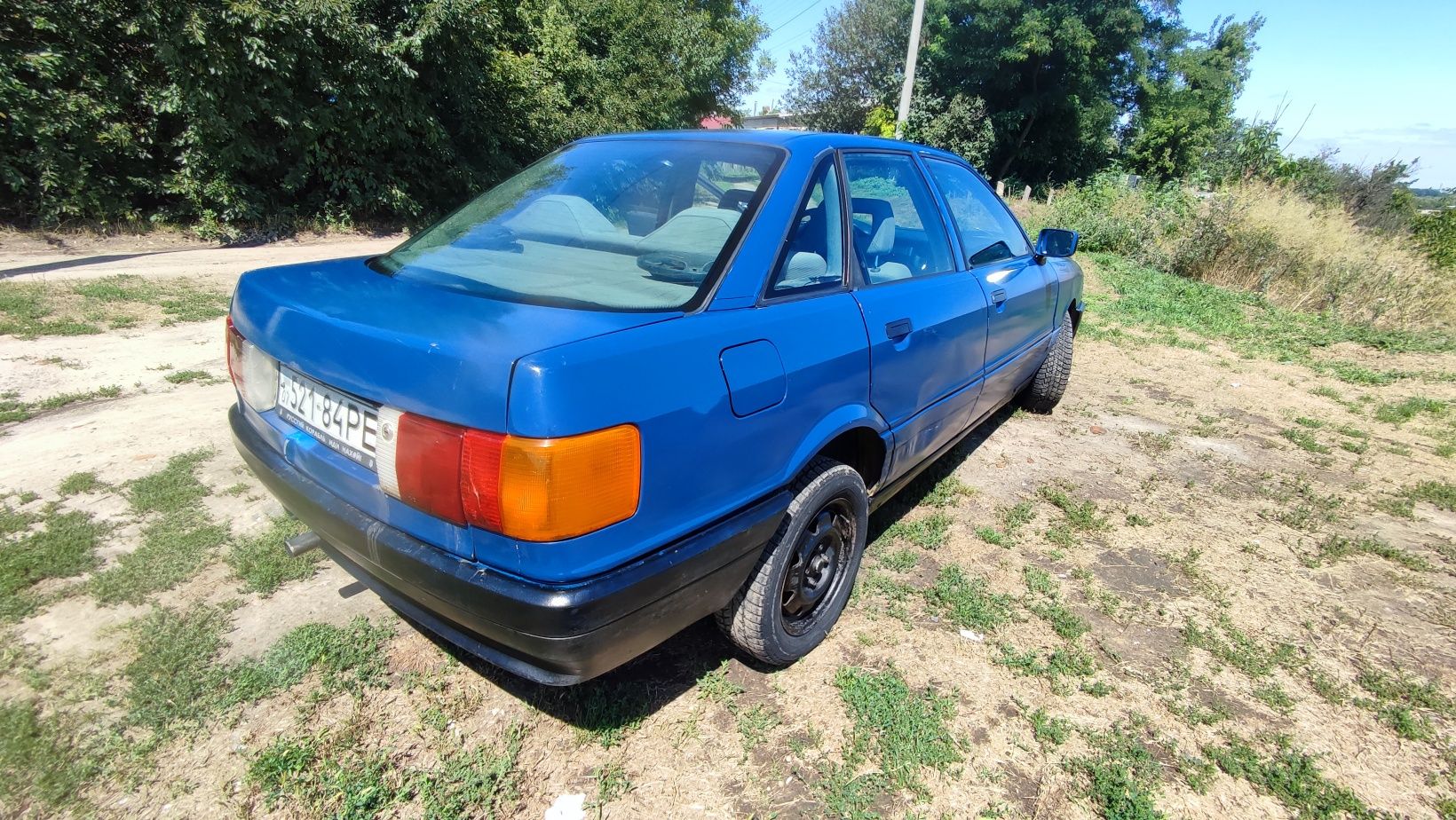 Audi 80 b3 1.8 на повному ходу