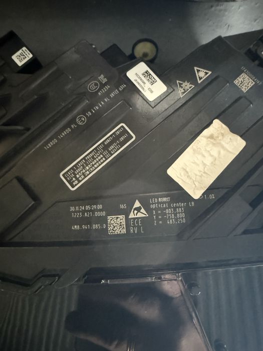 Lampa lampy Audi VW Skoda mix uszkodzone hurt 12 sztuk