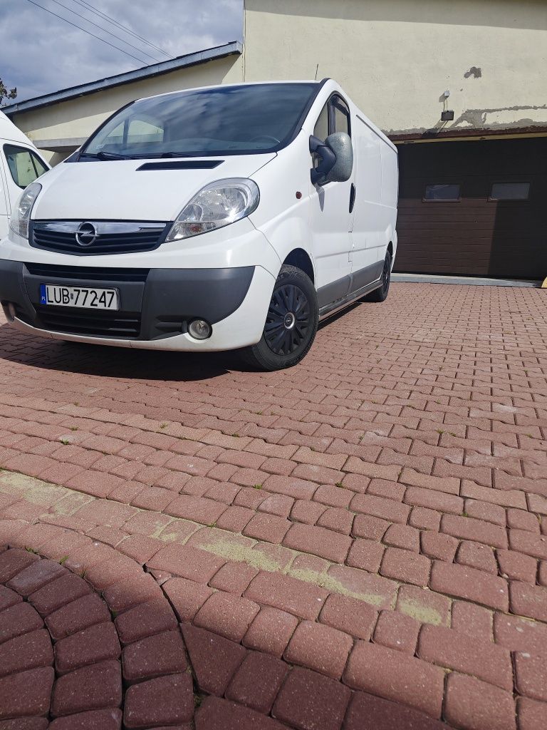 Opel VIVARO 2014 zadbany