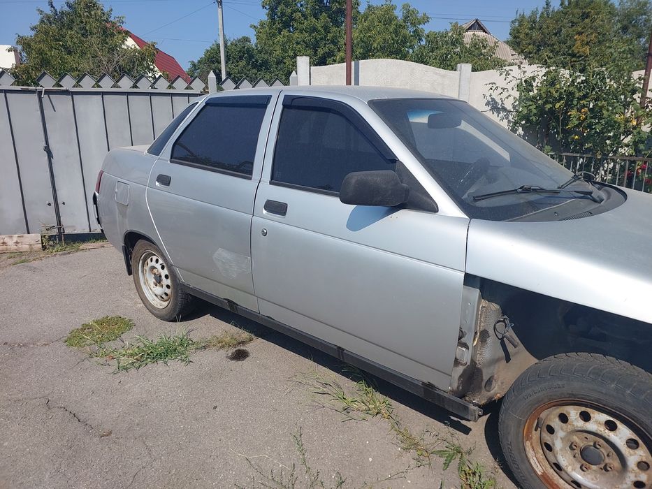 Продам капот Ваз 2110